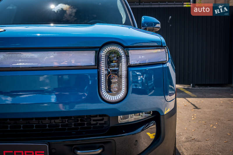 Внедорожник / Кроссовер Rivian R1T 2022 в Киеве