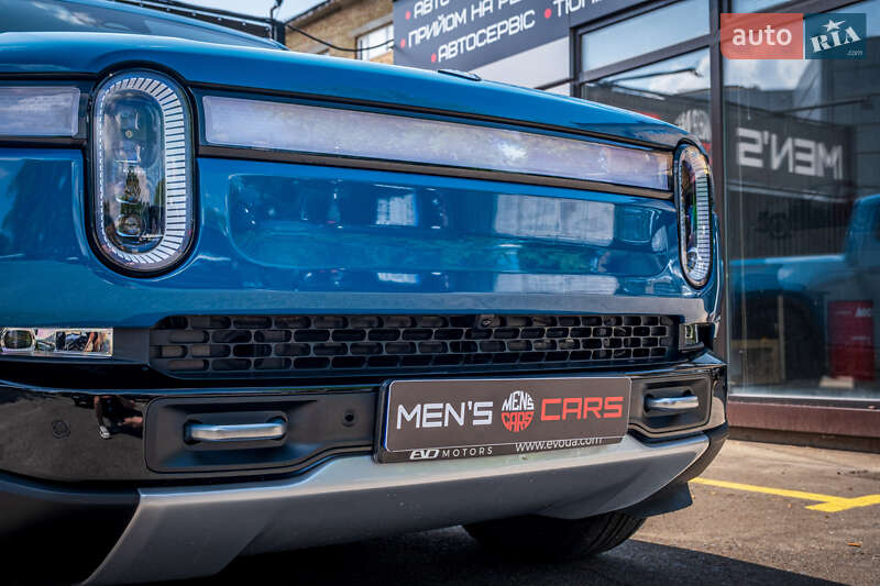 Внедорожник / Кроссовер Rivian R1T 2022 в Киеве