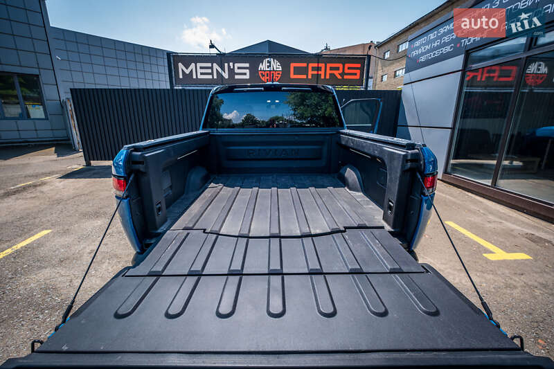 Внедорожник / Кроссовер Rivian R1T 2022 в Киеве