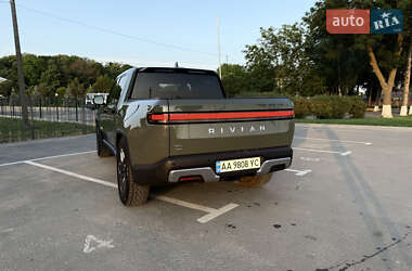 Пікап Rivian R1T 2022 в 