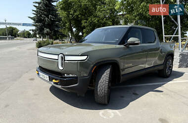 Пікап Rivian R1T 2022 в 