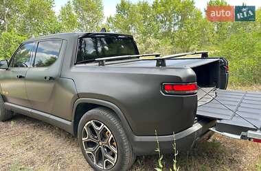 Пикап Rivian R1T 2022 в 
