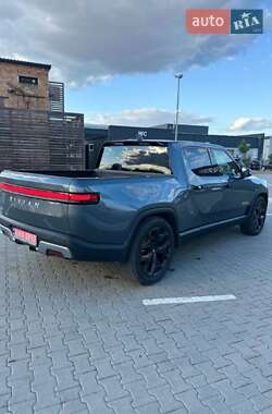 Пикап Rivian R1T 2022 в 