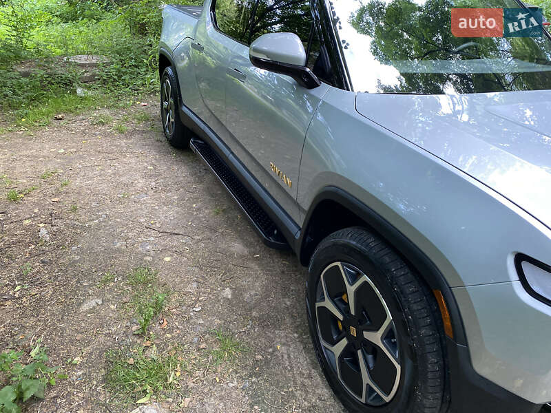 Пикап Rivian R1T 2022 в Киеве