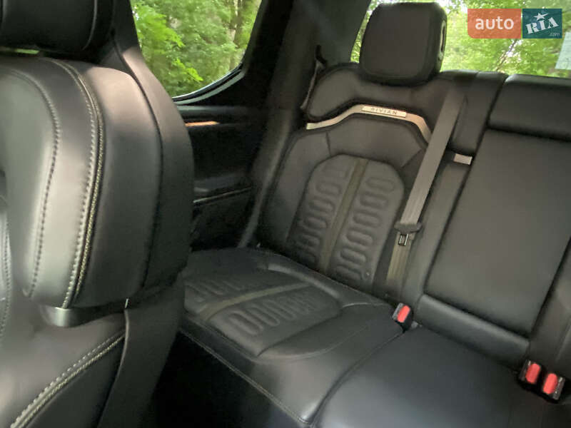 Пикап Rivian R1T 2022 в Киеве