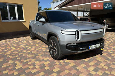 Пікап Rivian R1T 2022 в 