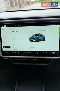 Пикап Rivian R1T 2021 в 