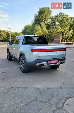 Пикап Rivian R1T 2022 в 