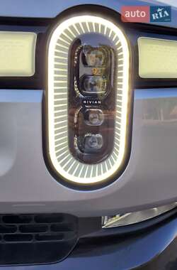 Пикап Rivian R1T 2022 в 