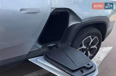 Пикап Rivian R1T 2023 в 