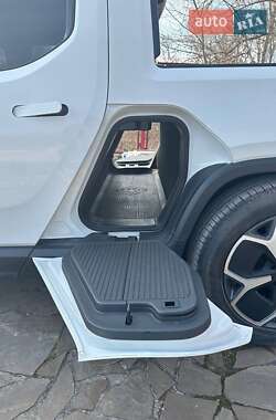 Пикап Rivian R1T 2022 в 