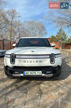Пикап Rivian R1T 2022 в 