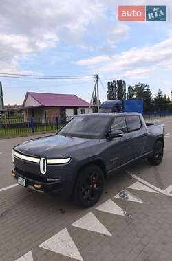 Пикап Rivian R1T 2022 в 