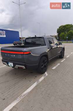 Пикап Rivian R1T 2022 в 