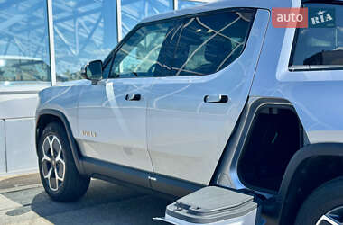 Пікап Rivian R1T 2022 в 