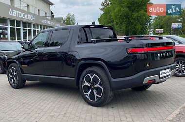 Пікап Rivian R1T 2022 в 