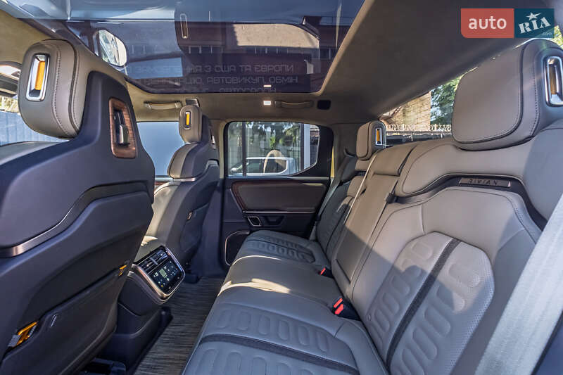 Пикап Rivian R1T 2022 в Киеве фото 28 Пикап Rivian R1T 2022 в Киеве