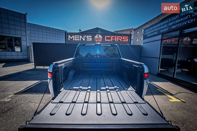 Пикап Rivian R1T 2022 в Киеве фото 41 Пикап Rivian R1T 2022 в Киеве