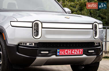 Пикап Rivian R1T 2023 в 