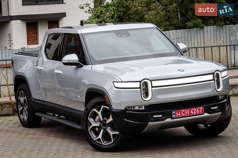 Пікап Rivian R1T 2023 в Львові