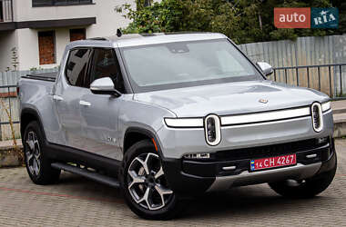 Пикап Rivian R1T 2023 в 