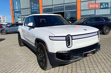 Пікап Rivian R1T 2022 в Львові