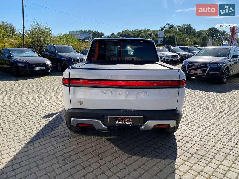 Пикап Rivian R1T 2022 в Львове