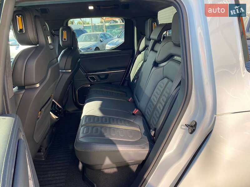 Пикап Rivian R1T 2022 в Львове