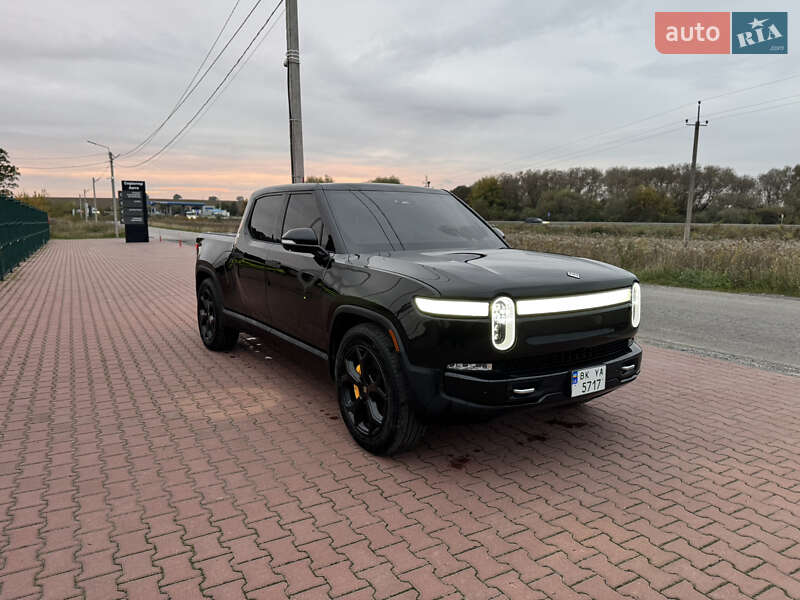 Пикап Rivian R1T 2022 в Ровно