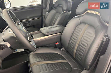 Пікап Rivian R1T 2022 в 