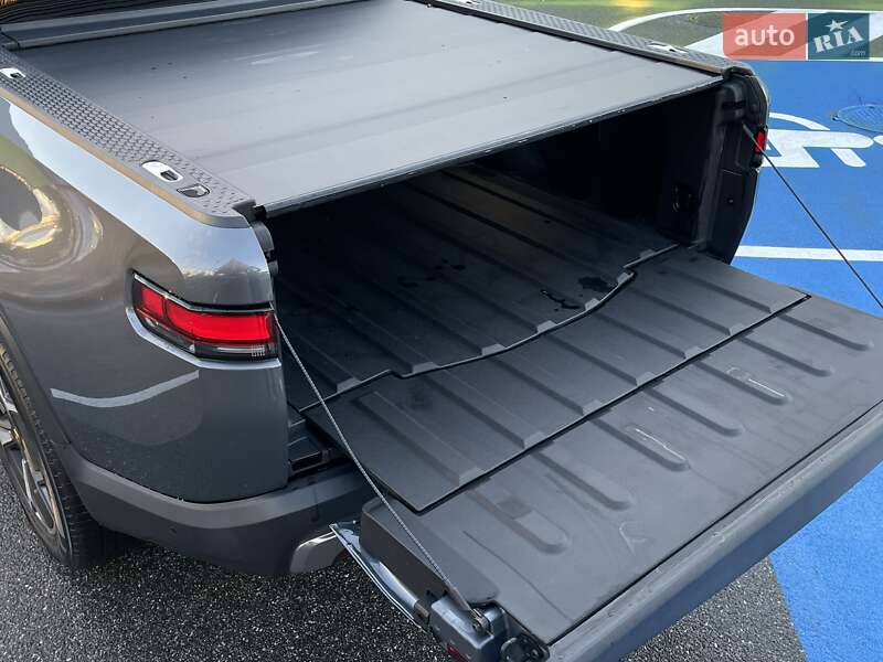 Пікап Rivian R1T 2022 в Києві