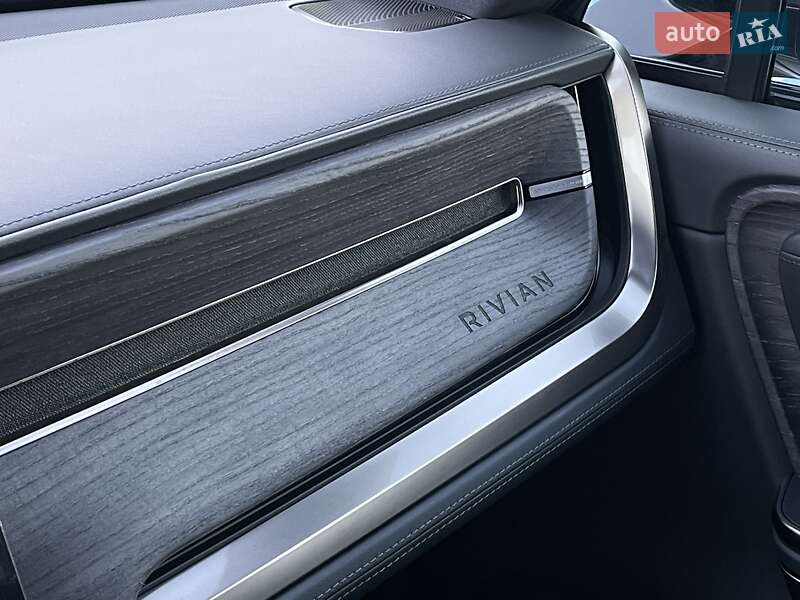 Пікап Rivian R1T 2022 в Києві