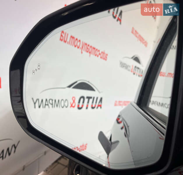 Пікап Rivian R1T 2022 в Львові