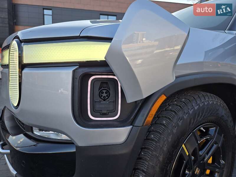 Пікап Rivian R1T 2022 в Києві