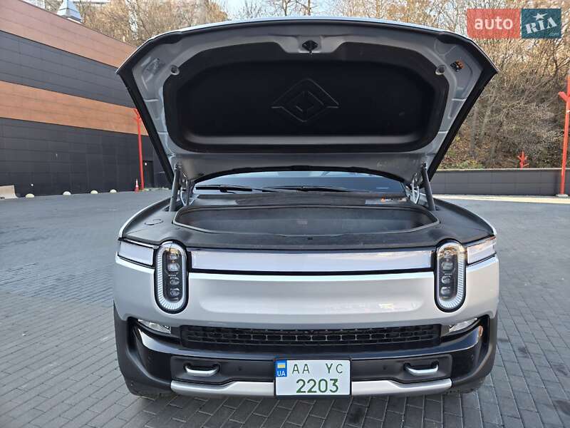 Пікап Rivian R1T 2022 в Києві