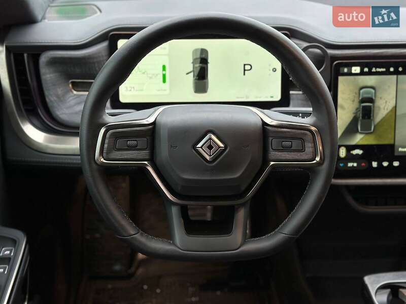 Пикап Rivian R1T 2022 в Луцке фото 25 Пикап Rivian R1T 2022 в Луцке