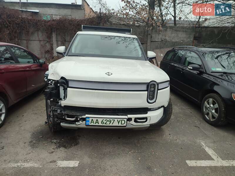 Пикап Rivian R1T 2023 в Киеве