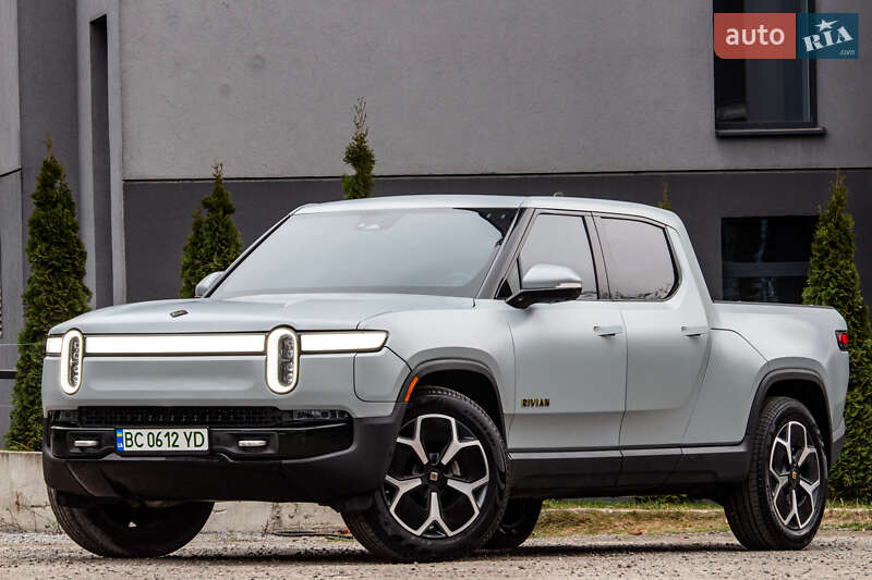 Пикап Rivian R1T 2023 в Львове