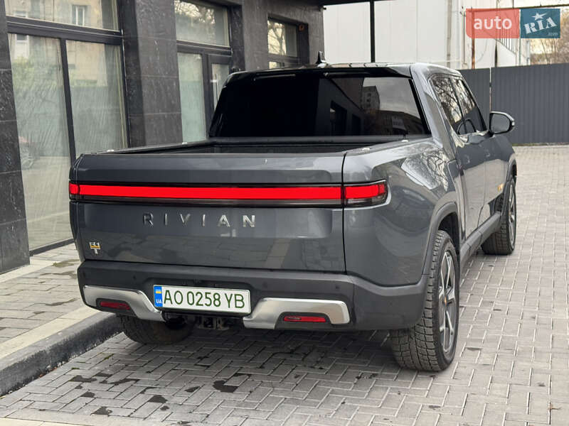 Внедорожник / Кроссовер Rivian R1T 2023 в Ужгороде