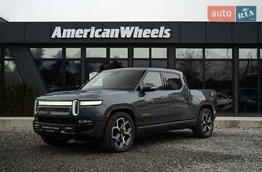 Пікап Rivian R1T 2022 в Чернівцях