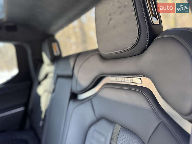 Пикап Rivian R1T 2023 в Киеве