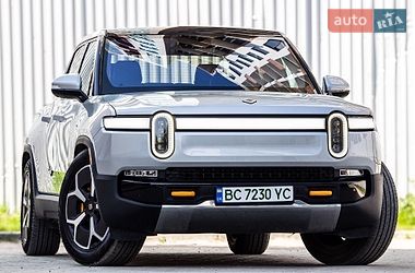 Пікап Rivian R1T 2022 в Львові