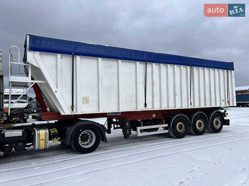 Самоскид напівпричіп Robuste Kaiser 2004 в Черкасах