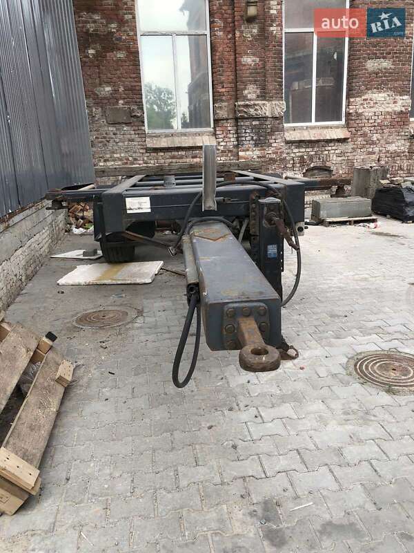 Контейнеровоз Rohr KA 18-L 2002 в Львове