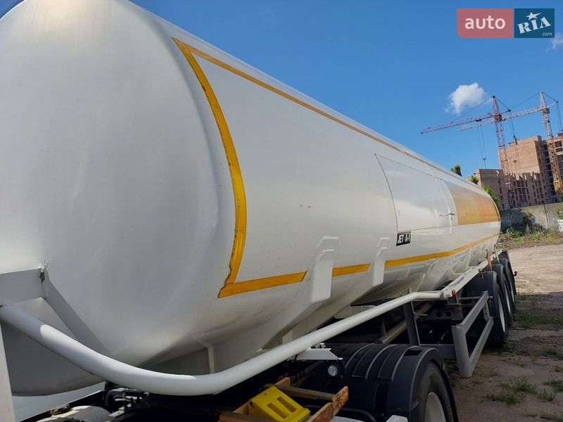 Цистерна полуприцеп Rohr RSK 2006 в Ровно