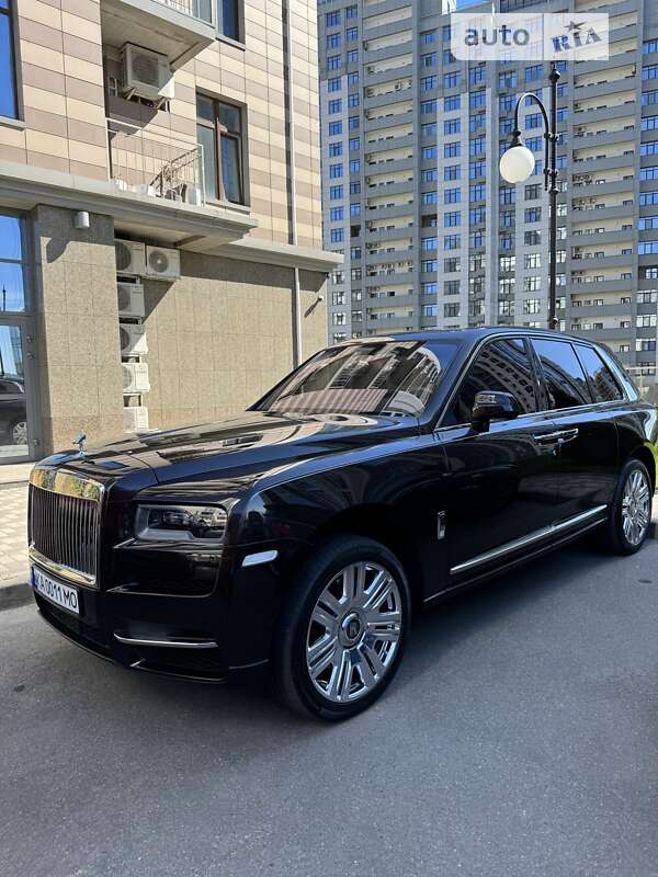 Внедорожник / Кроссовер Rolls-Royce Cullinan 2020 в Киеве