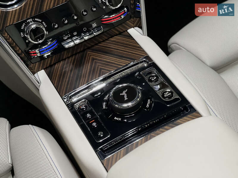 Внедорожник / Кроссовер Rolls-Royce Cullinan 2019 в Одессе