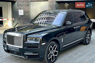 Внедорожник / Кроссовер Rolls-Royce Cullinan 2019 в 