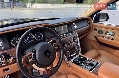 Позашляховик / Кросовер Rolls-Royce Cullinan 2020 в 