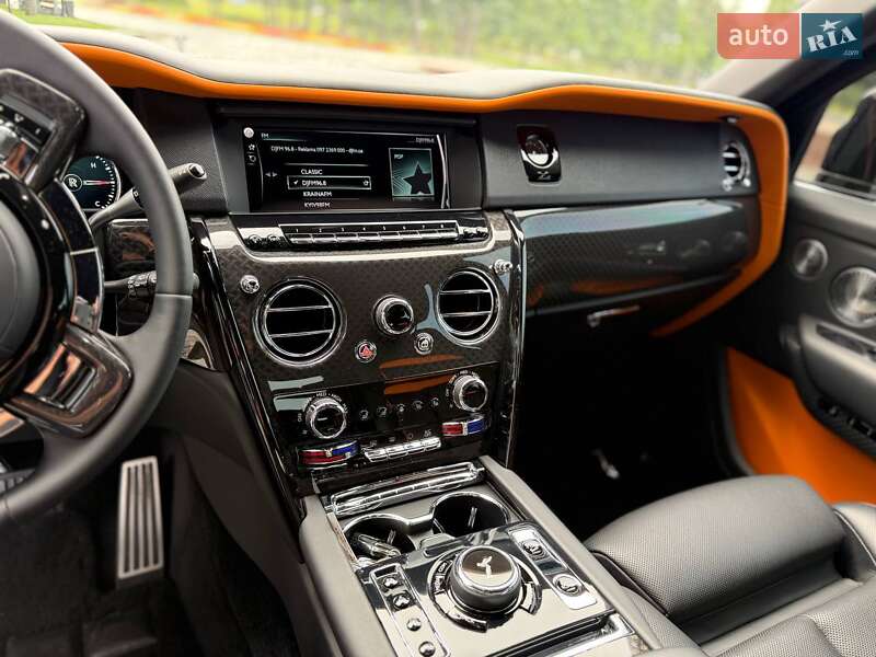 Позашляховик / Кросовер Rolls-Royce Cullinan 2021 в Києві